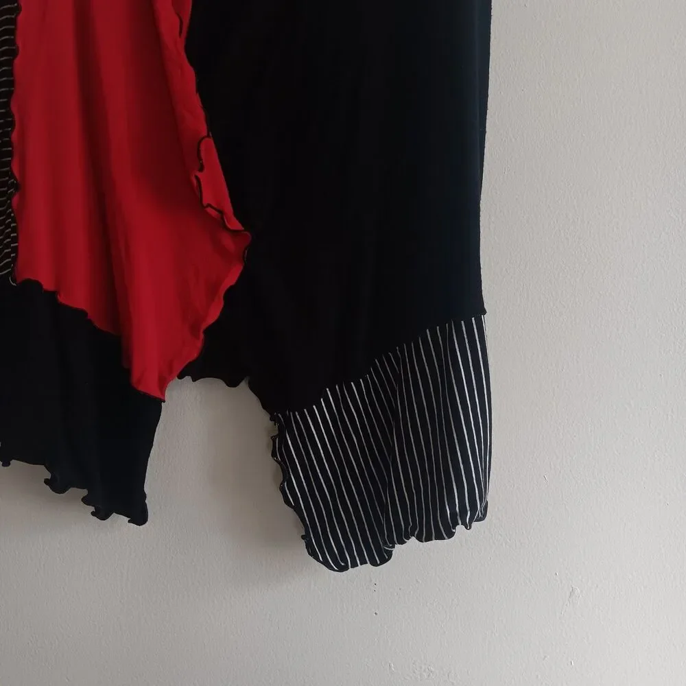 Sondra Sardis‎ Black Red Lettuce Hem Vest Top Patchwork Mixed Artsy Size Small